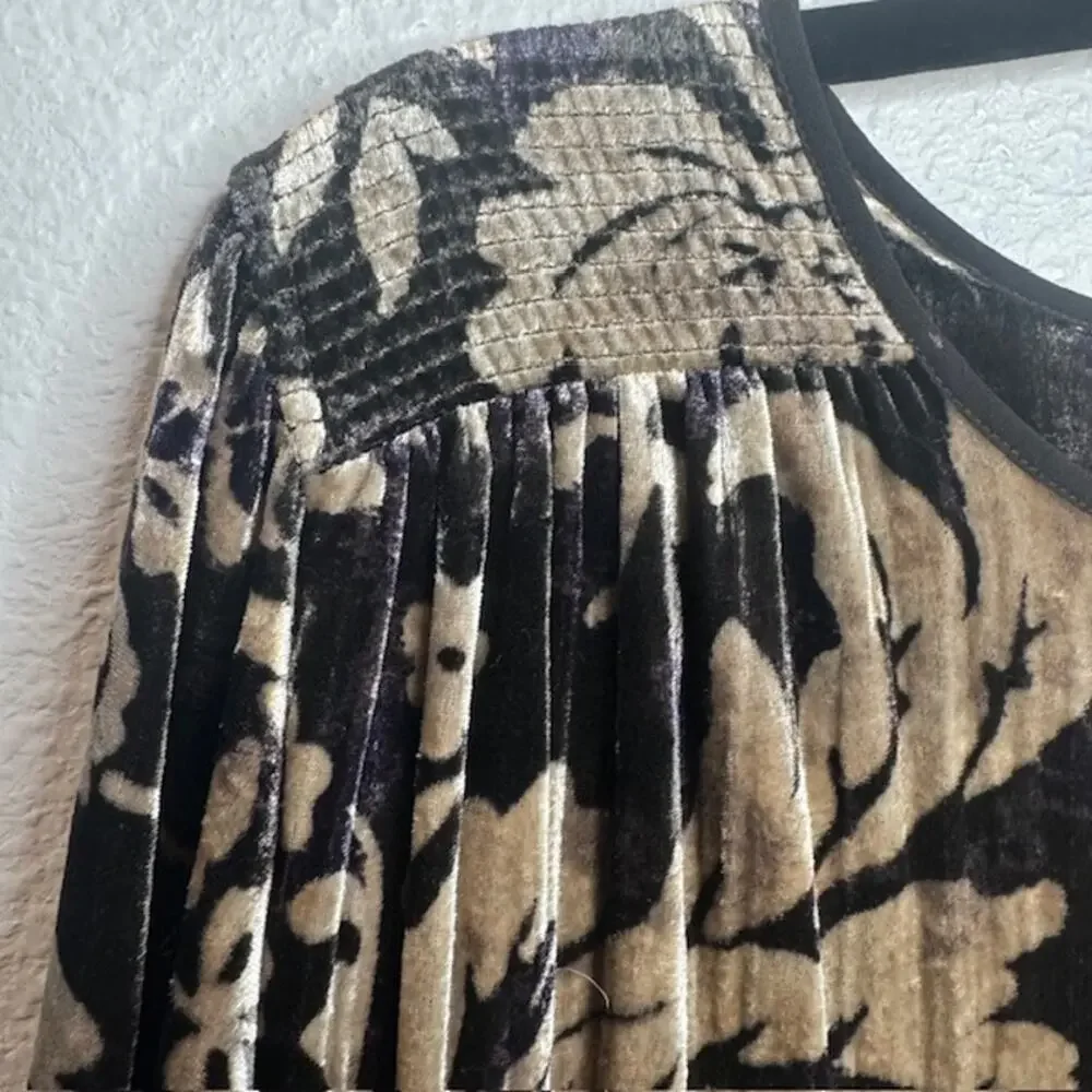 Anthropologie Faustine Velvet Floral Peasant Blouse L Boho Smocked Top